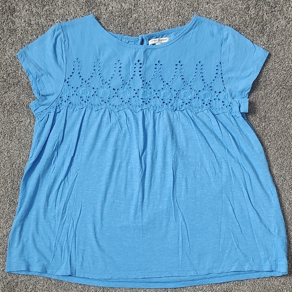 Jachs Girlfriend Size Large Short Sleeve Blue Cotton Top With Eyelet Detailing